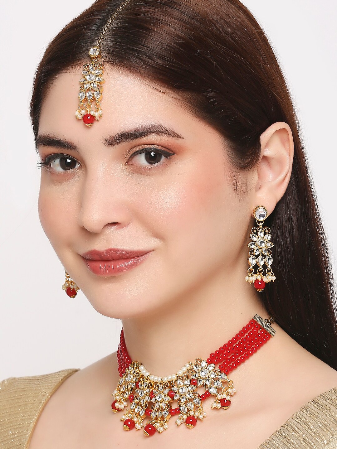 

OOMPH Gold-Toned & Red Kundan-Studded & Beaded Jewellery Set