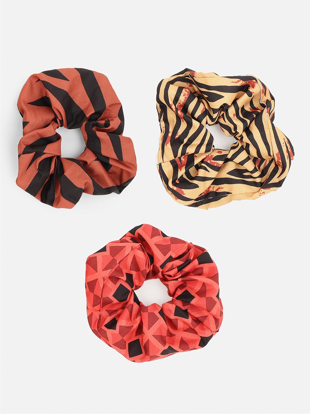 

Aditi Wasan Women Set of 3 Printed Ponytail Holders Scrunchies, Coral