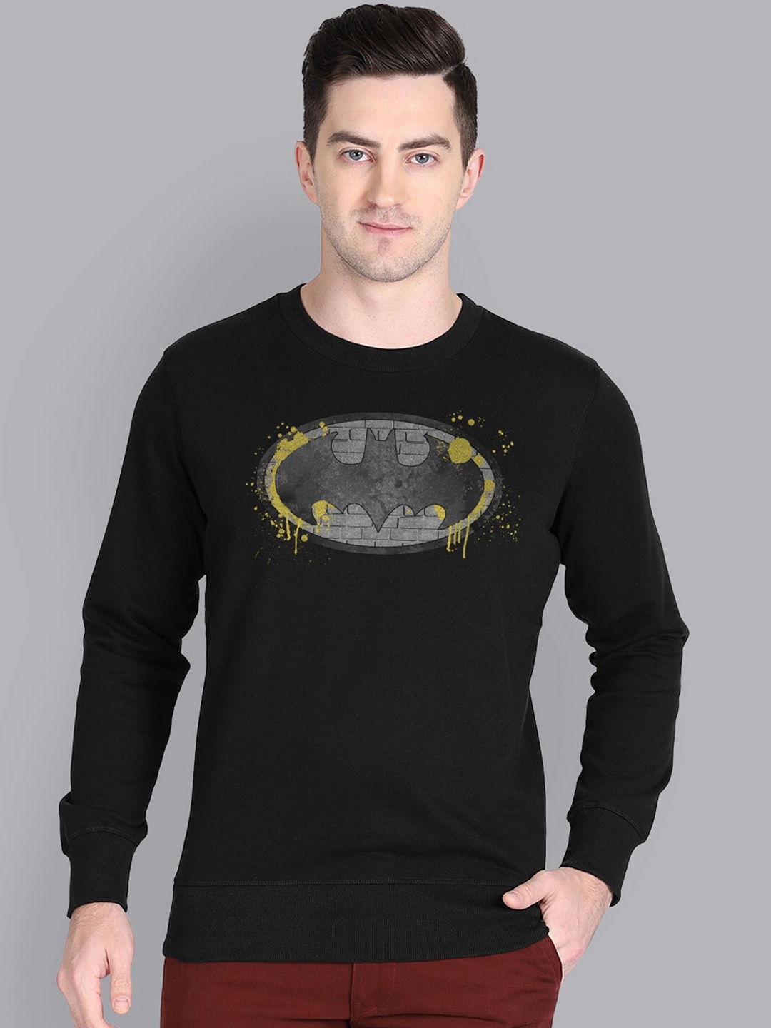 

Free Authority Men Black Batman Printed Sweatshirt