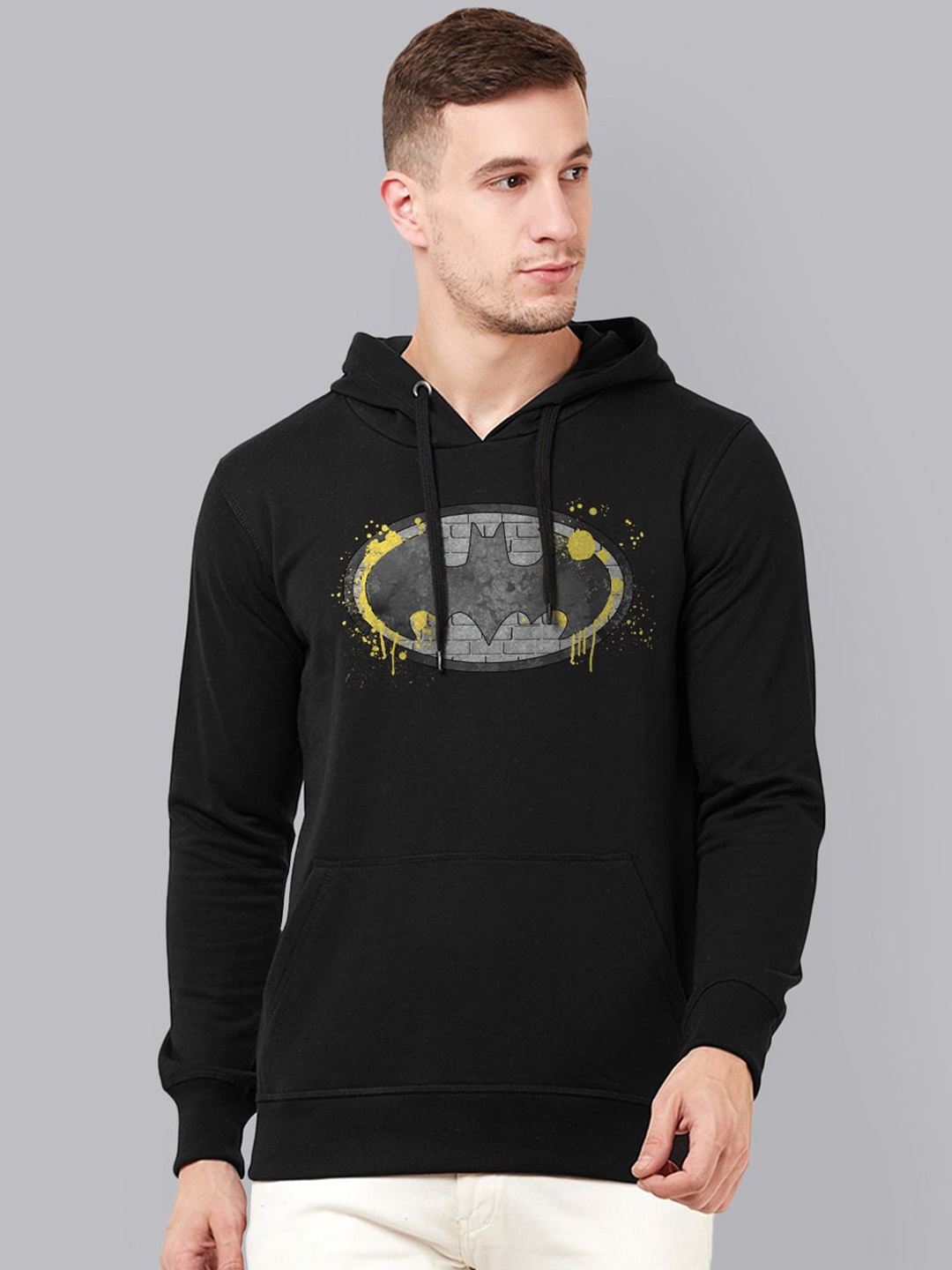 

Free Authority Men Black Batman Printed Hooded Sweatshirt