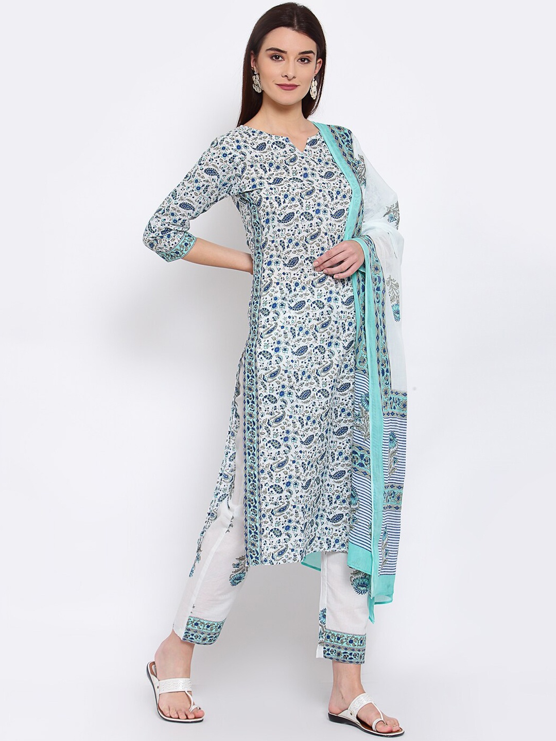 

Yuris Women Blue & White Floral Printed Regular Pure Cotton Kurta with Trousers & Dupatta