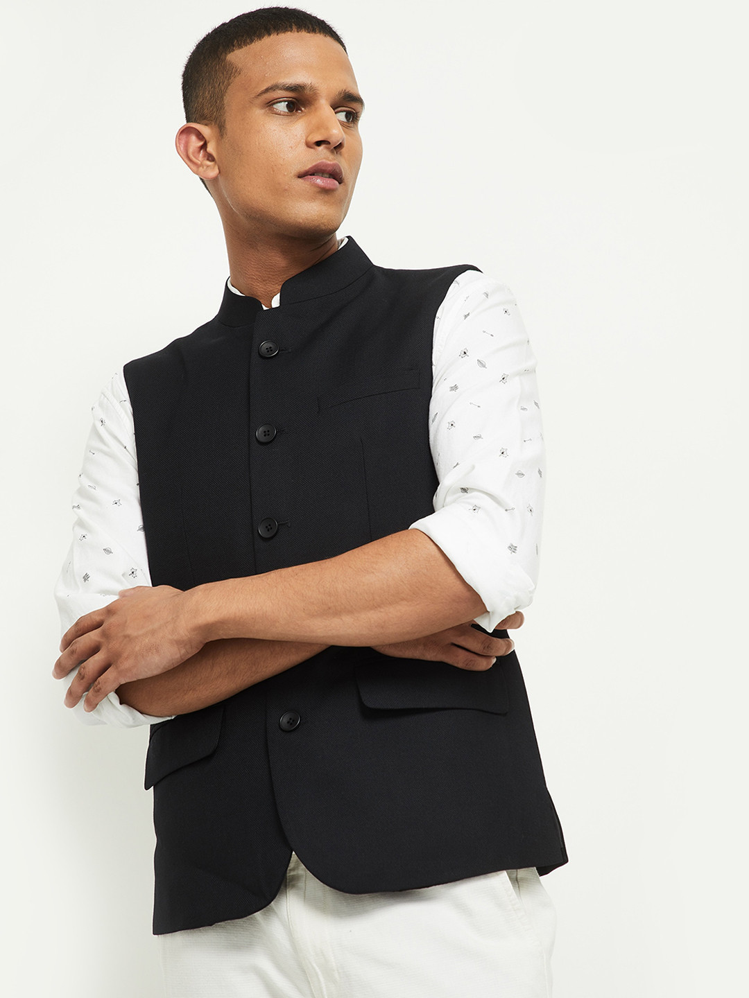 

max Men Black Waistcoat