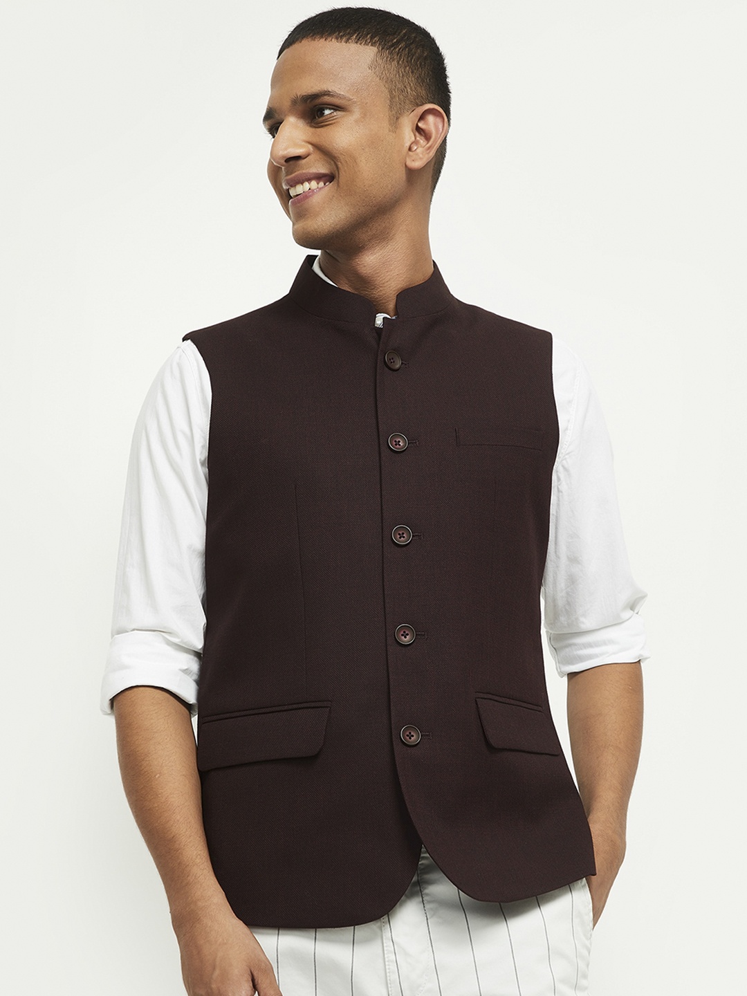 

max Men Burgundy Solid Nehru Jacket