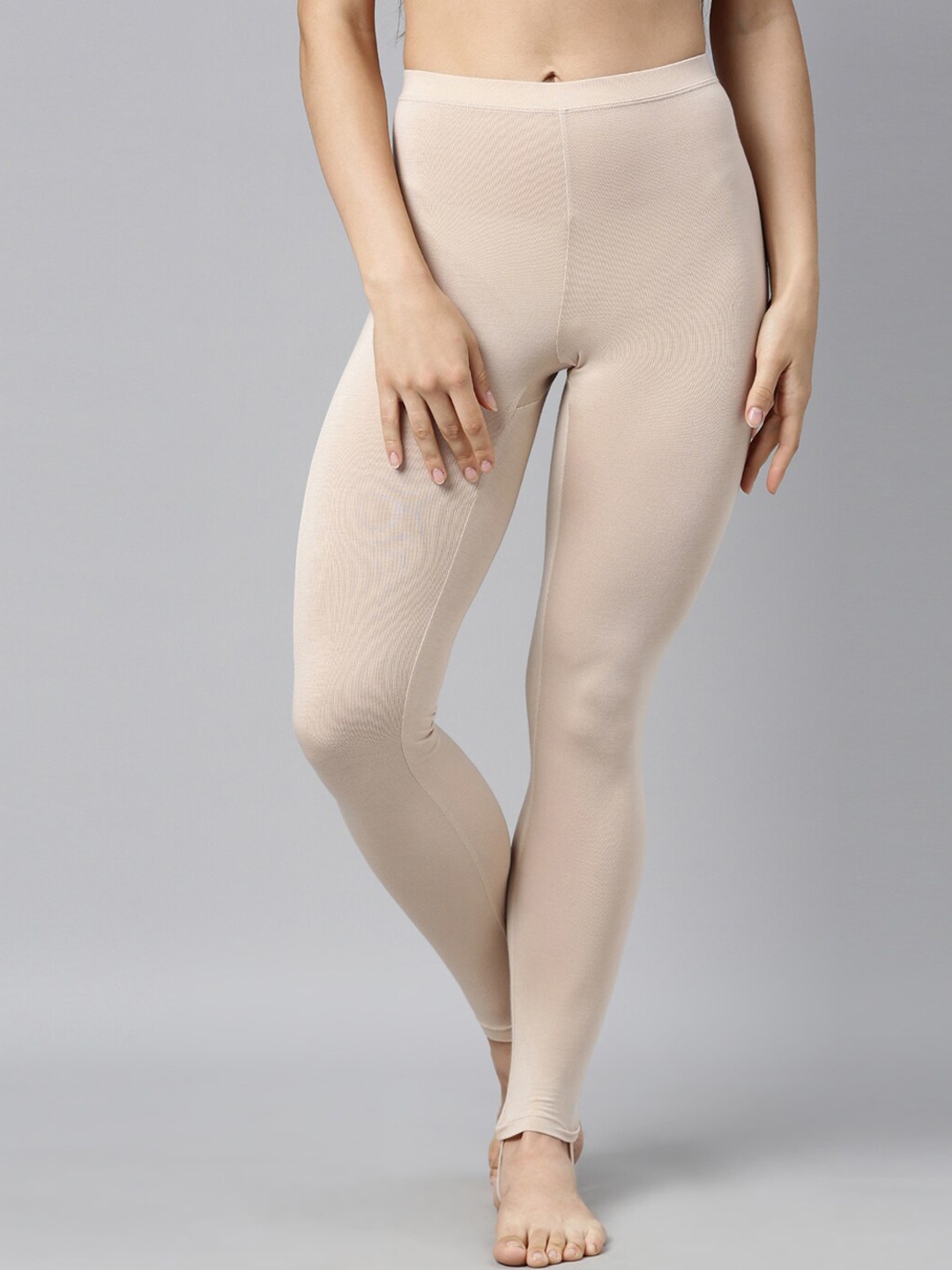 

Enamor Women Featherweight Thermal Legging with Sweat Wicking & Antimicrobial Finish, Nude