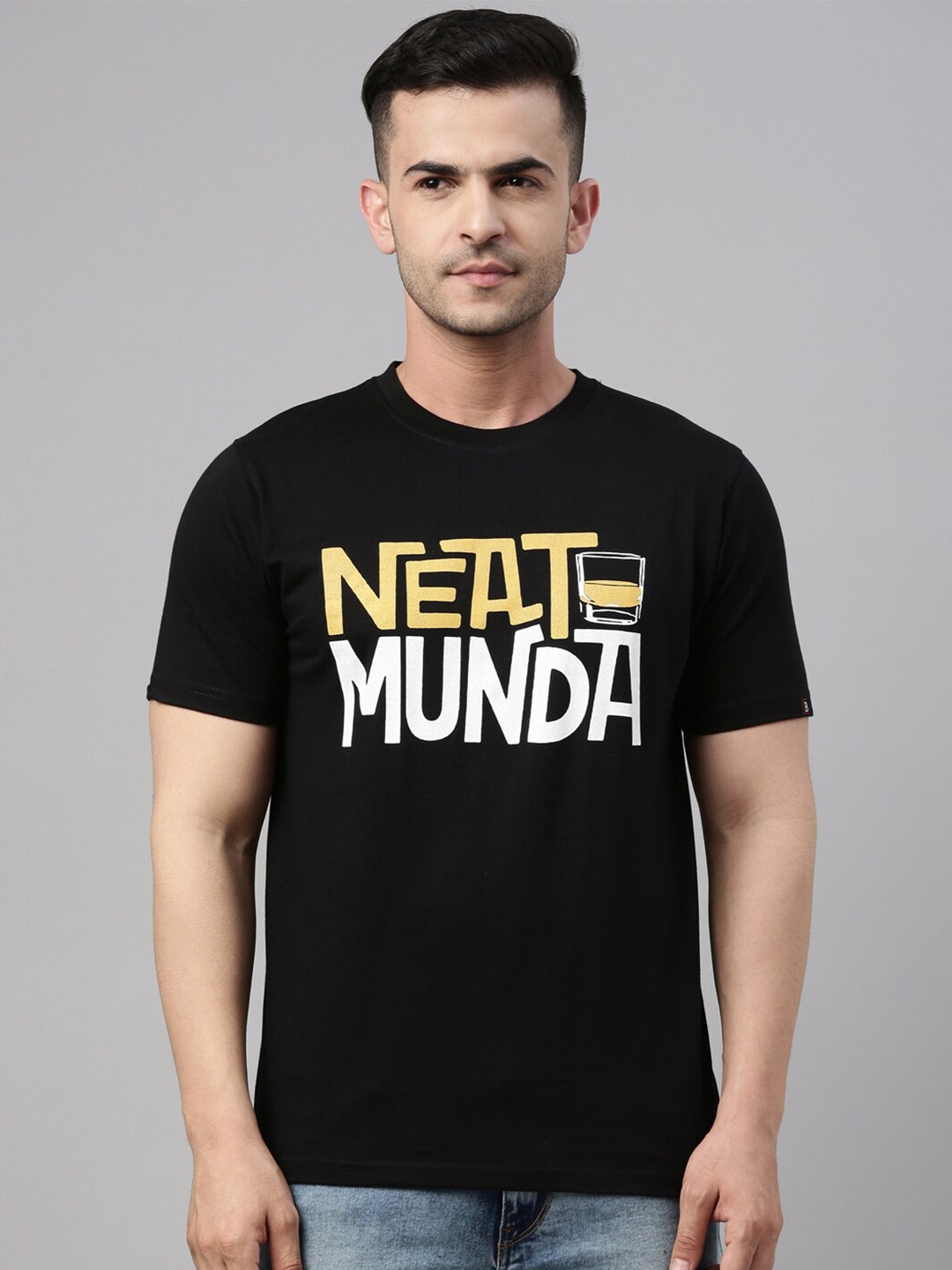 

Bushirt Men Black Printed Pure Cotton T-shirt