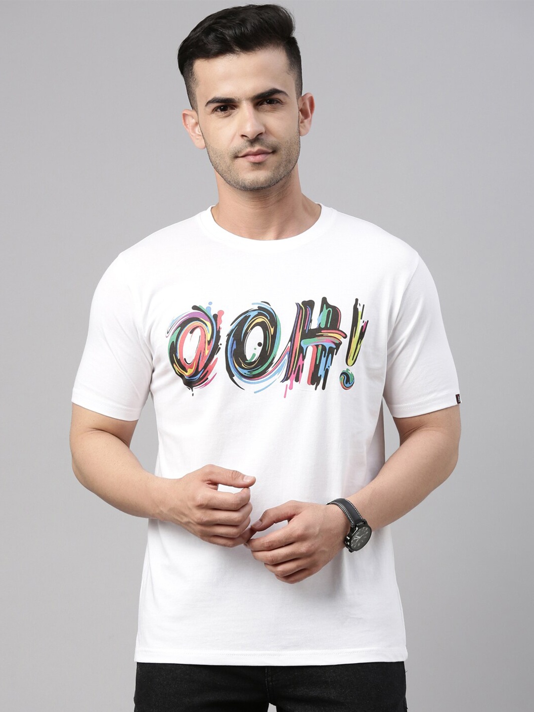 

Bushirt Men White Printed Pure Cotton T-shirt