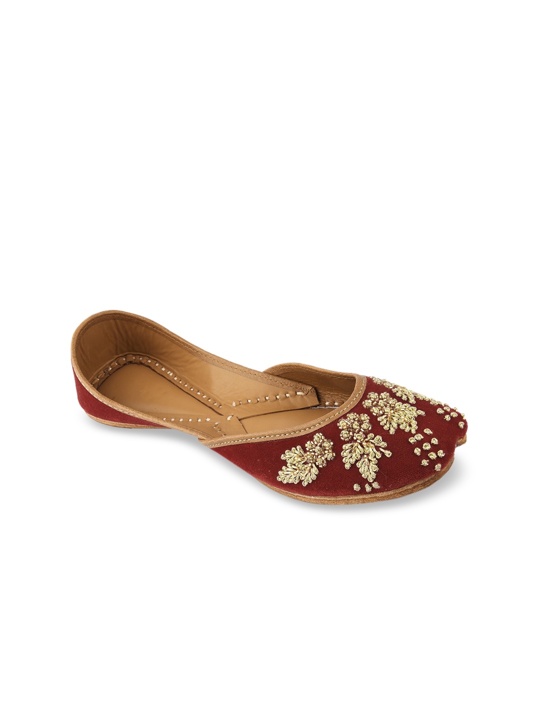 

DESI COLOUR Women Maroon Embellished Leather Ethnic Mojaris Flats