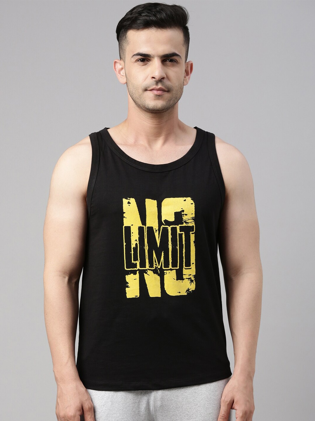 

Bushirt Men Black Printed Pure Cotton T-shirt