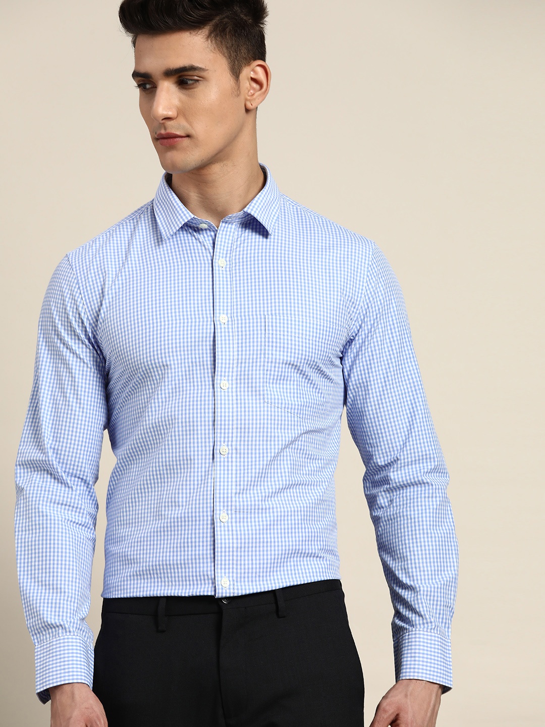 

INVICTUS Men Blue & White Slim Fit Checked Formal Shirt