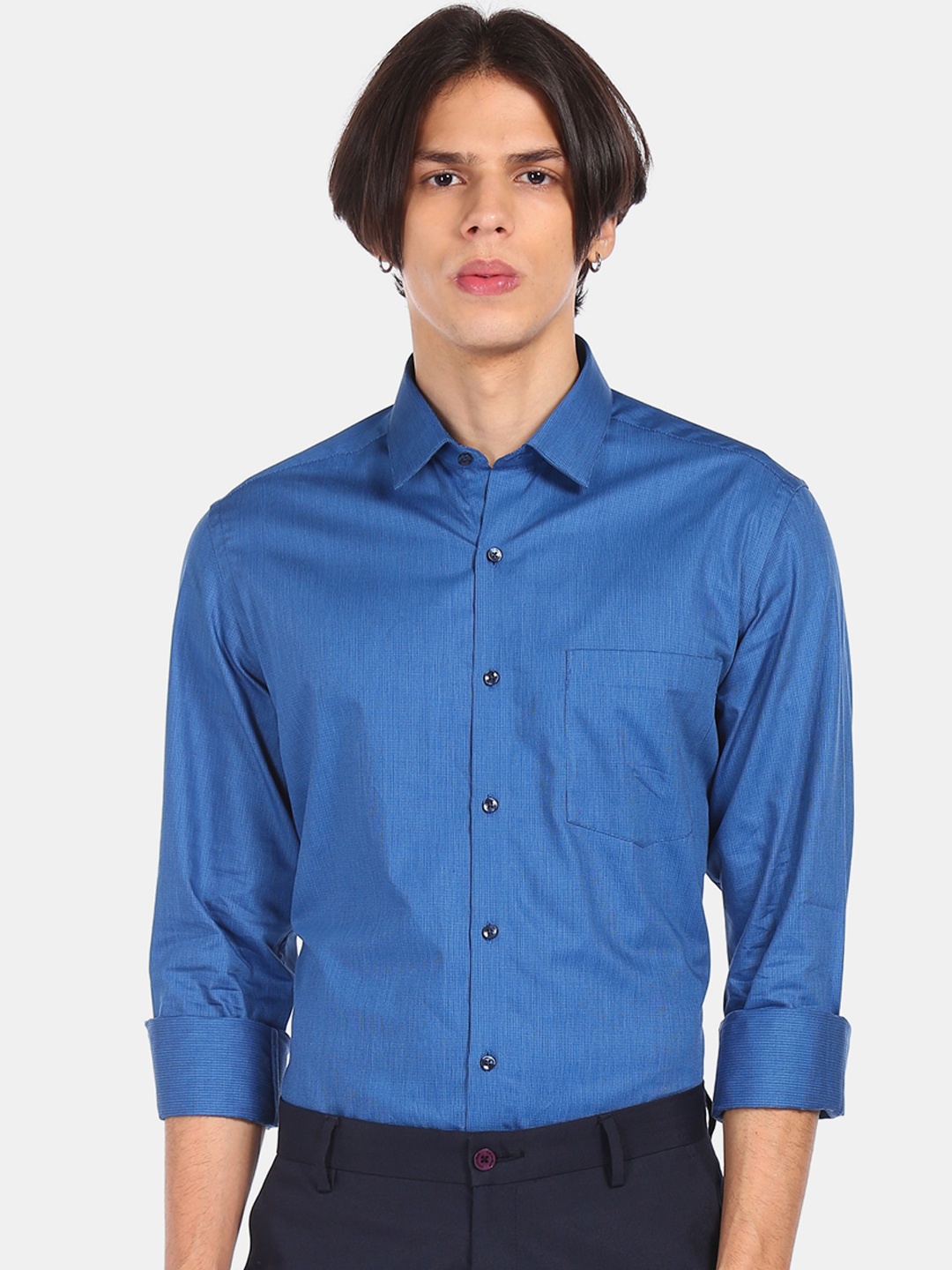 

Arrow Men Blue Opaque Casual Shirt