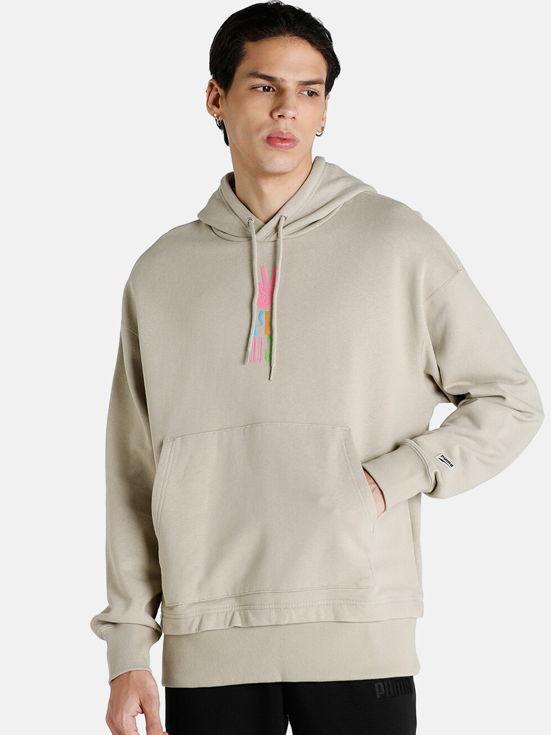 

Puma Men Beige & Peach Downtown Graphic Relaxed Fit Hoodie