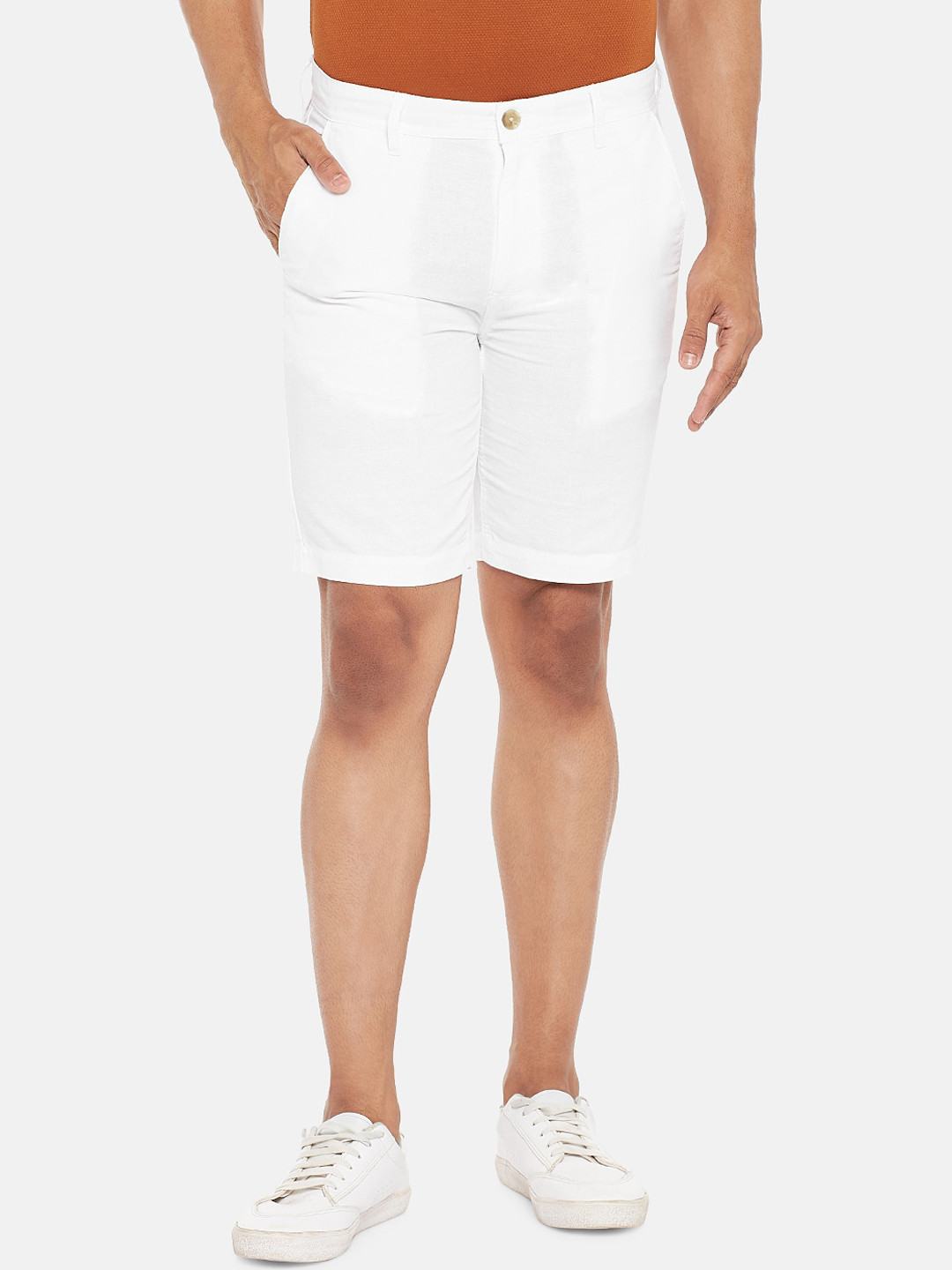 

BYFORD by Pantaloons Men White Solid Slim Fit Cotton Low-Rise Regular Shorts