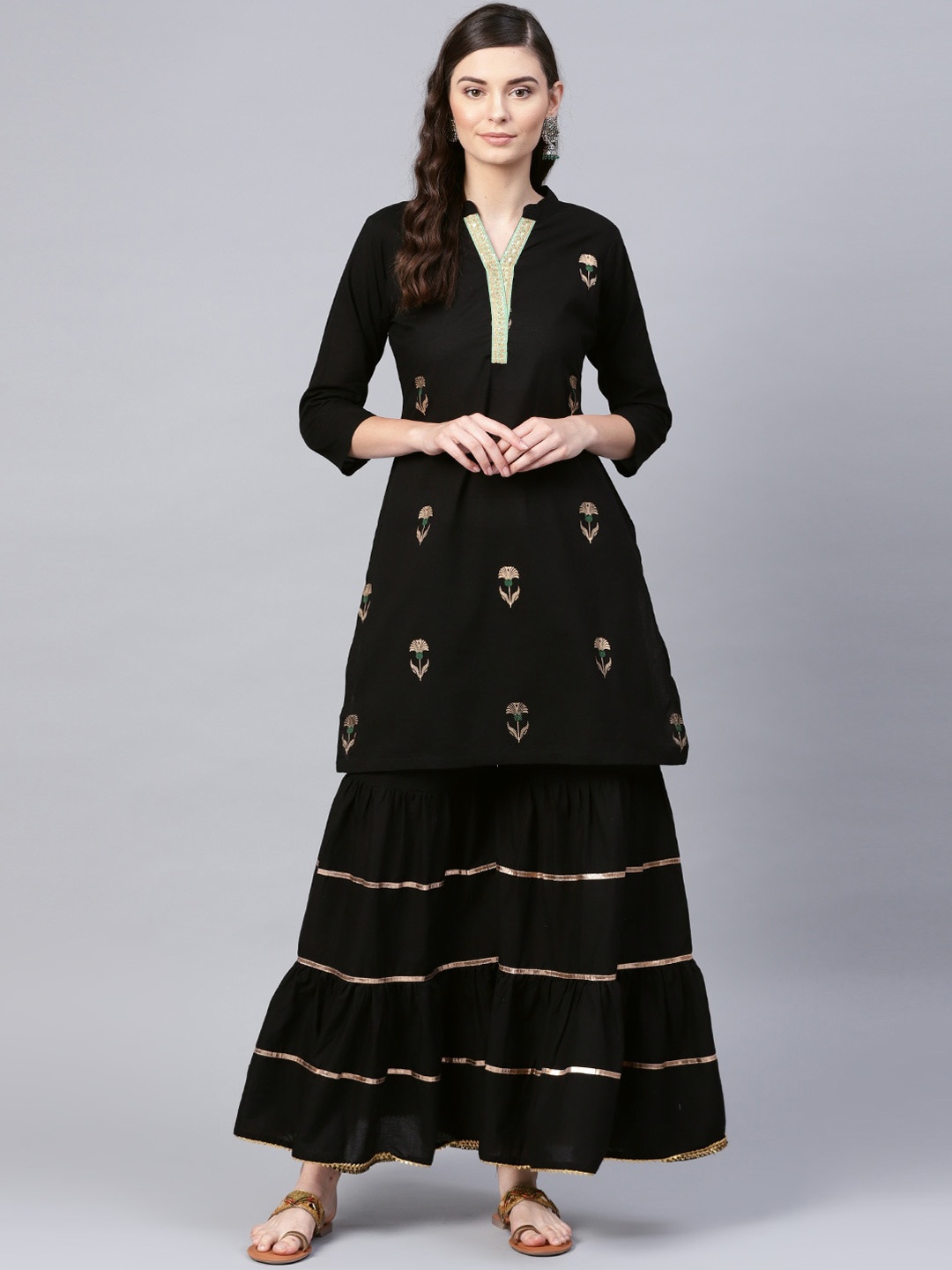 

Bhama Couture Women Black Floral Printed Regular Kurta with Sharara