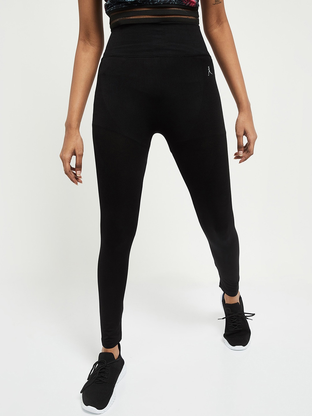 

max Women Black Solid Tights