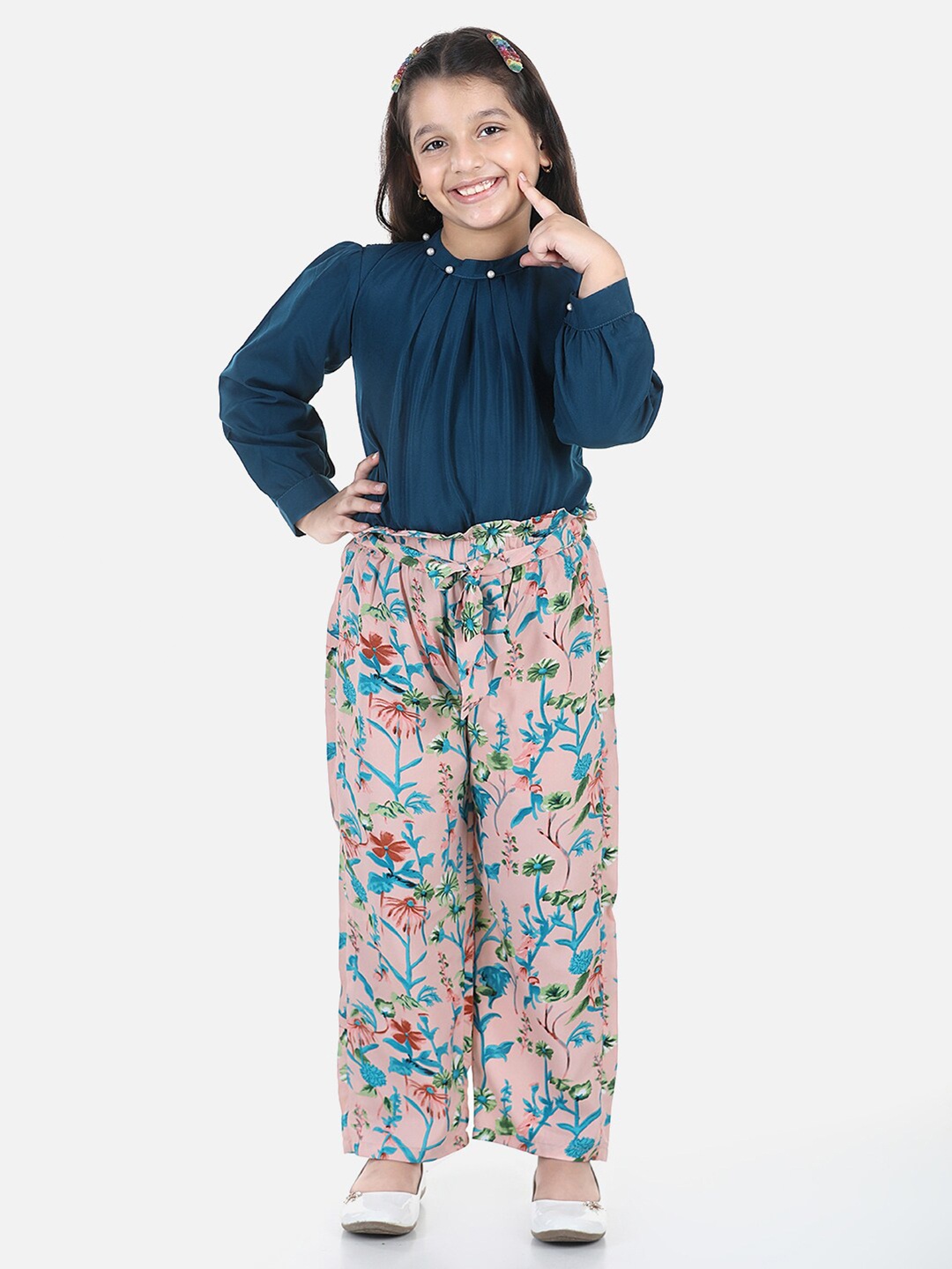 

Cutiekins Girls Teal & Pink Embellished Top with Palazzos