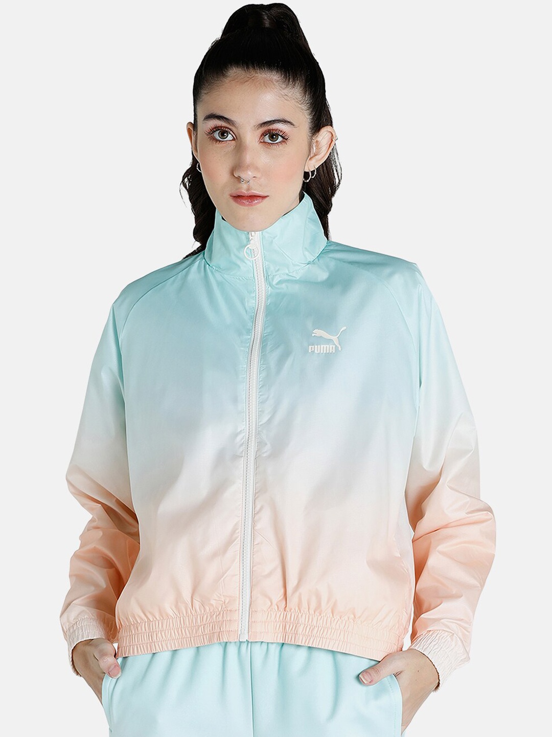 

Puma Women Blue Ombre Printed Jacket