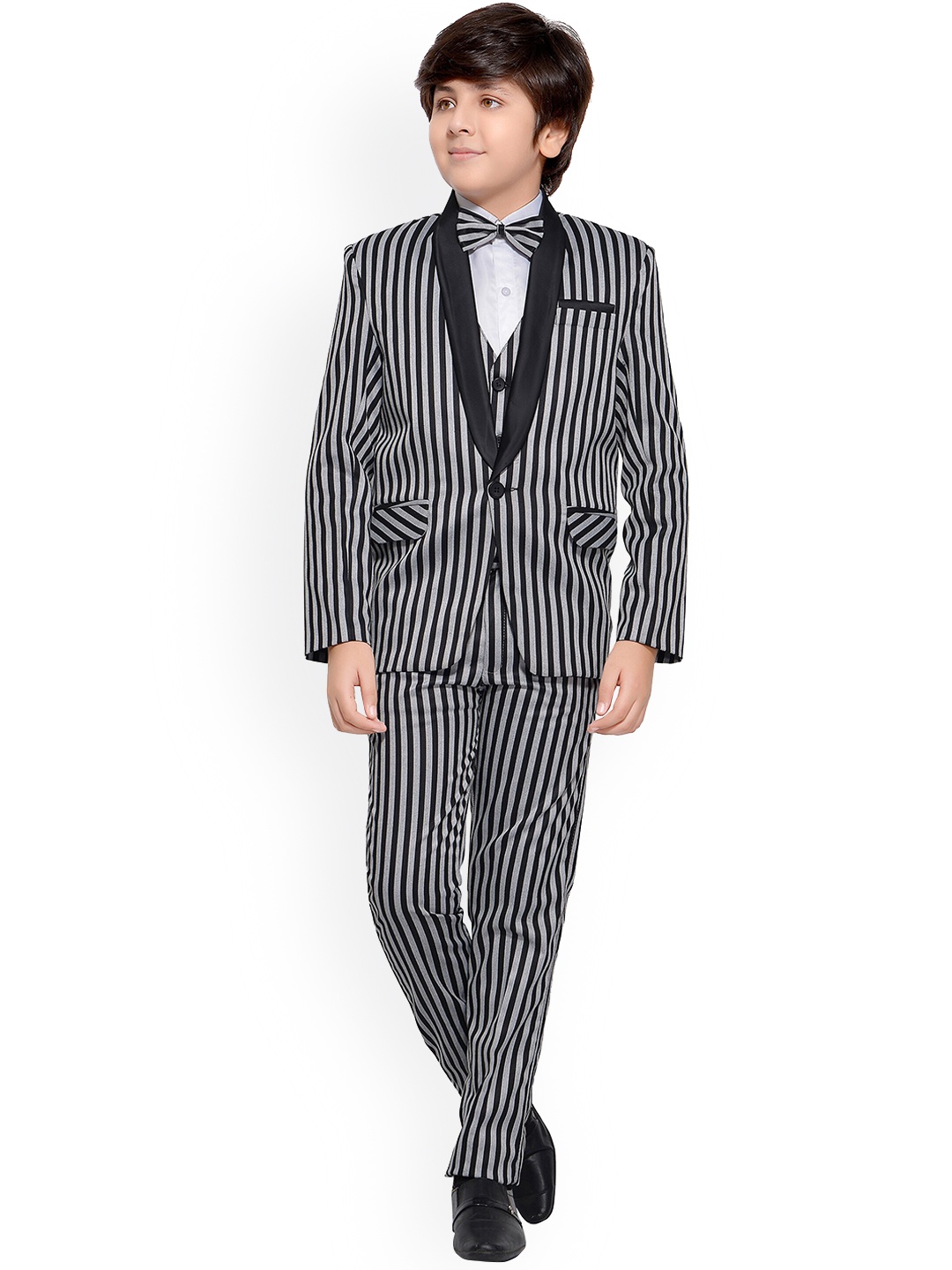 

Jeetethnics Boys Black & White Striped Regular Fit Single Breasted Suit- 5 Pieces