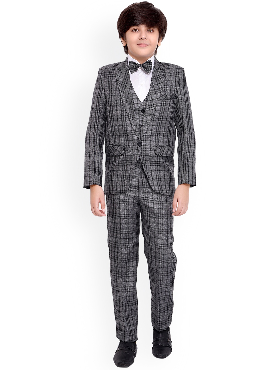 

Jeetethnics Boys Grey & Black Checked 5-Piece Single-Breasted Partywear Suit