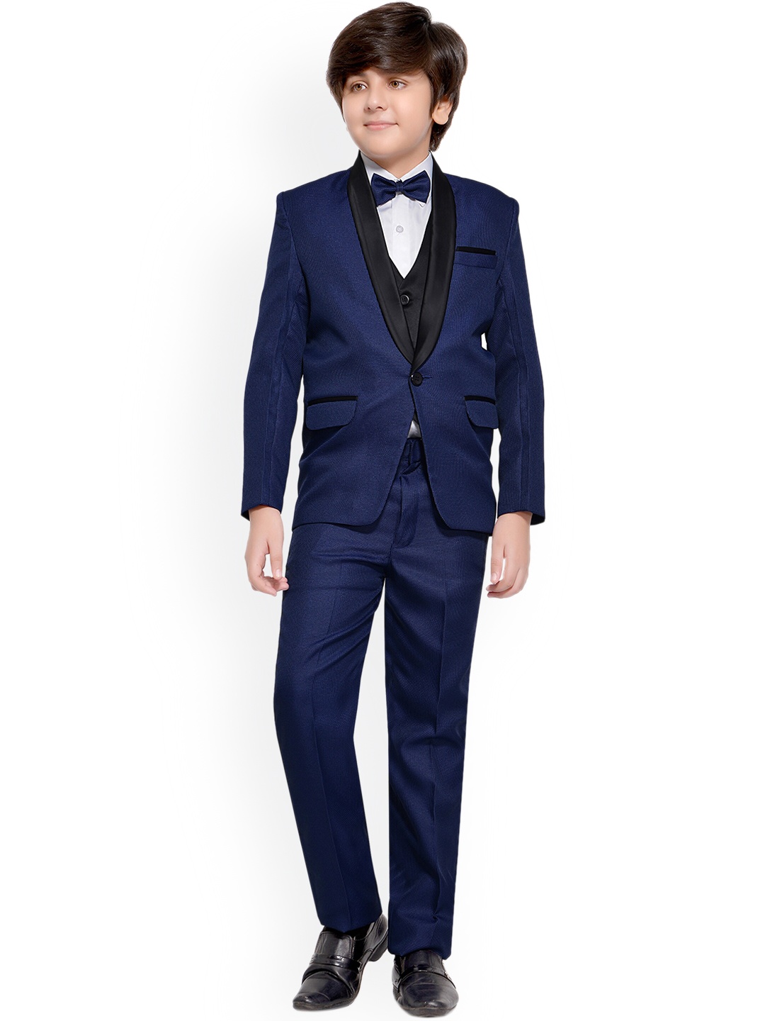 

Jeetethnics Boys Navy Blue & Black Self Design 5-Piece Single-Breasted Partywear Suit