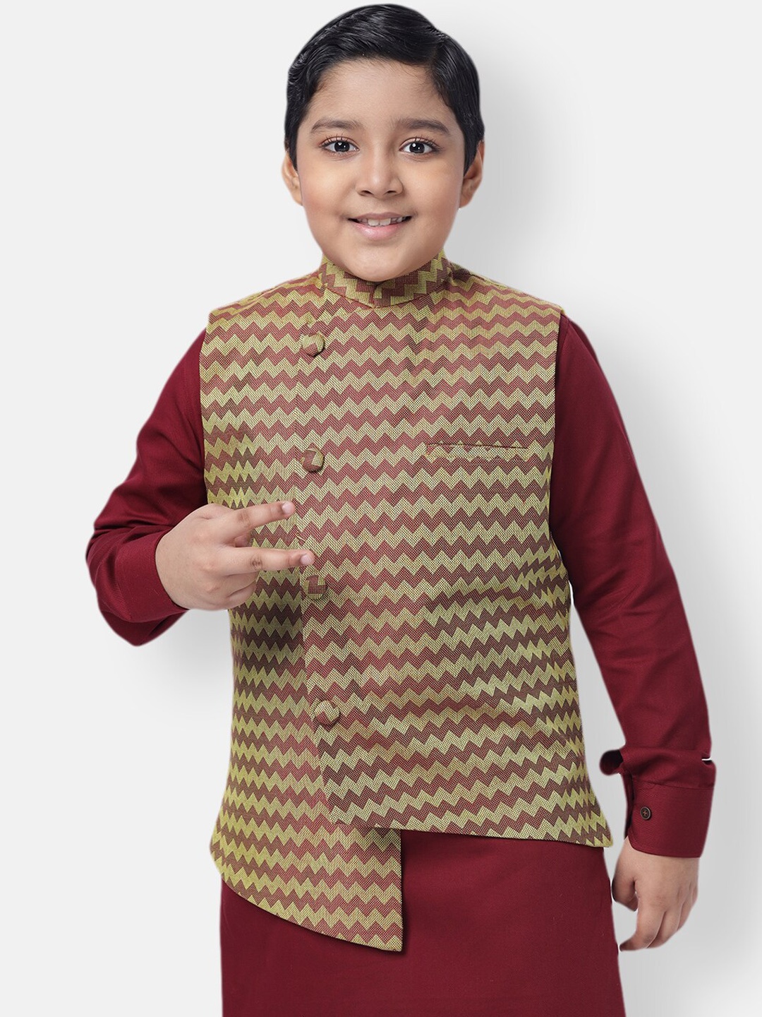 

NAMASKAR Boys Maroon & Beige Pure Cotton Ethnic Nehru Jacket