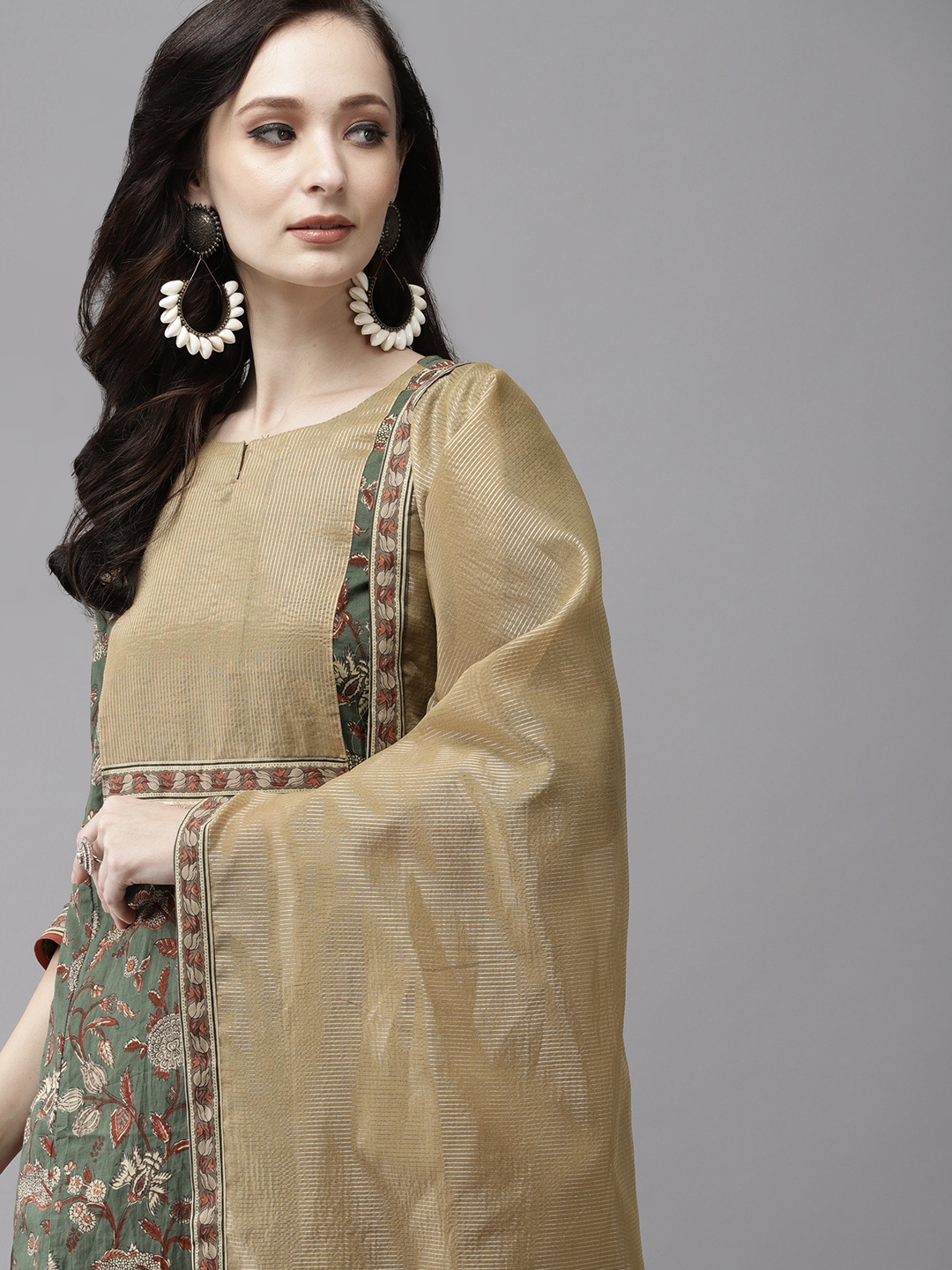 

Indo Era Women Green Floral Printed Pure Cotton Kurta with Palazzos & Dupatta