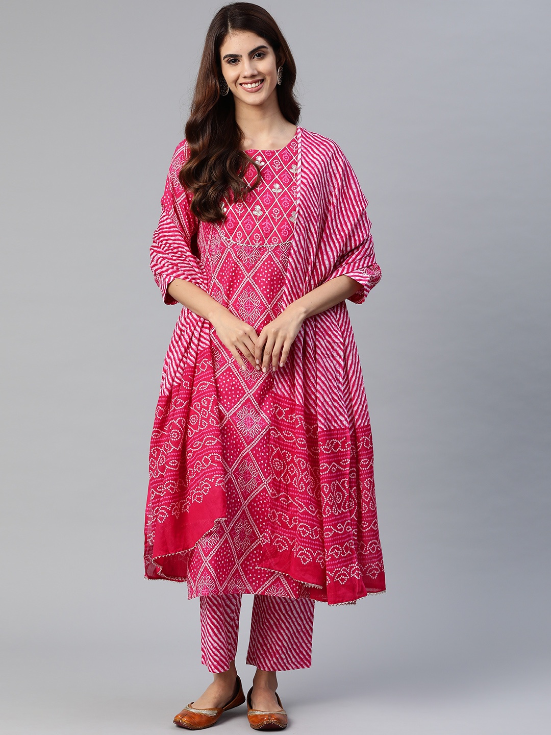 

Yuris Women Pink Ethnic Motifs Yoke Design Regular Gotta Patti Pure Cotton Kurta with Trousers & With