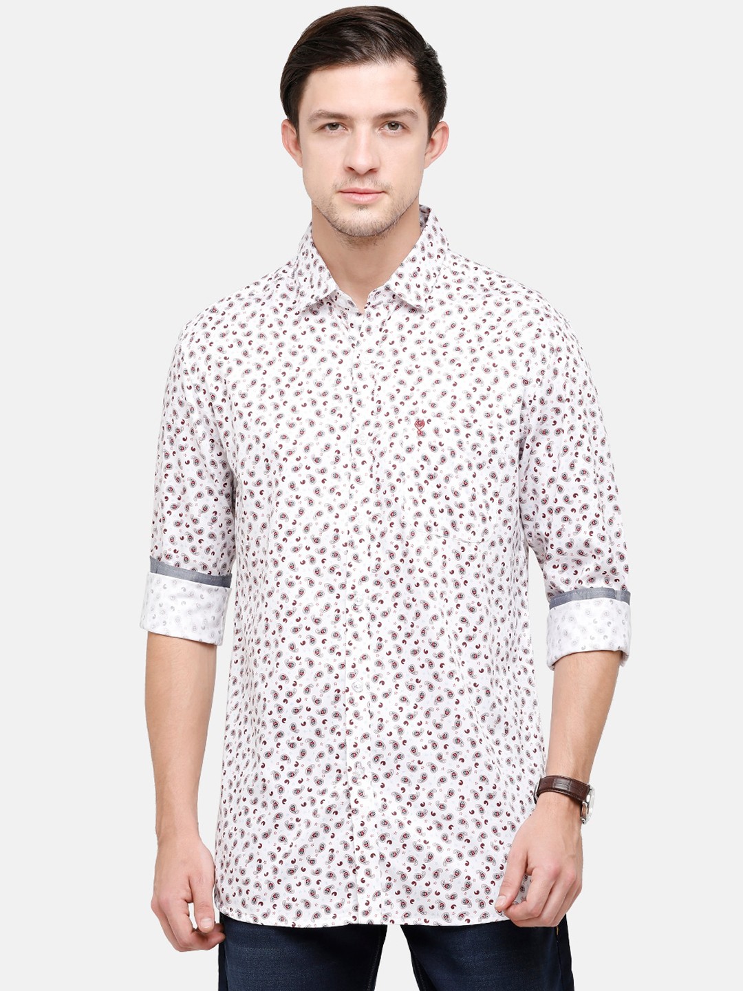 

Classic Polo Men White Slim Fit Floral Printed Casual Pure Cotton Shirt
