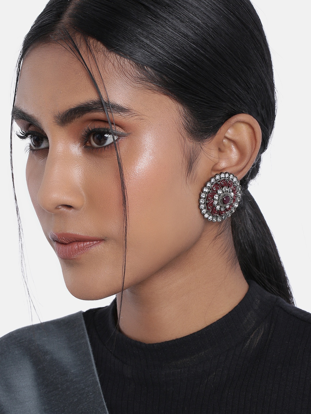 

I Jewels Maroon Oxidised Enamelled Kundan Studded Circular Studs