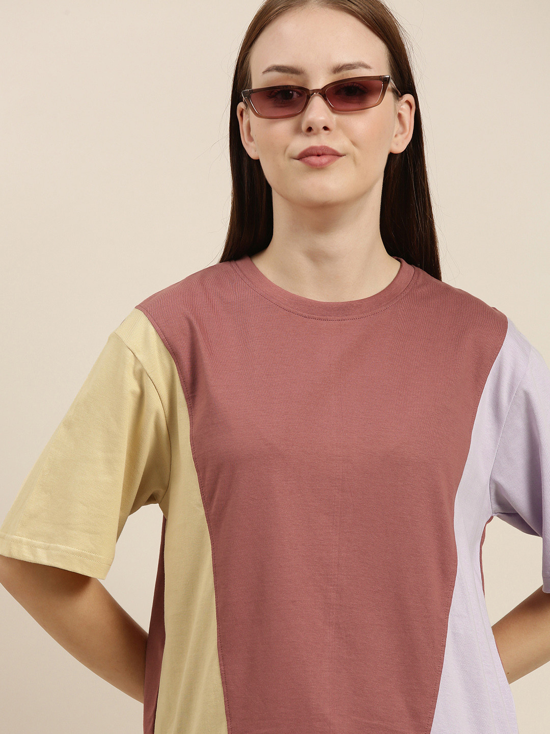 

Difference of Opinion Women Red Yellow Colourblocked Pure Cotton Oversized T-shirt