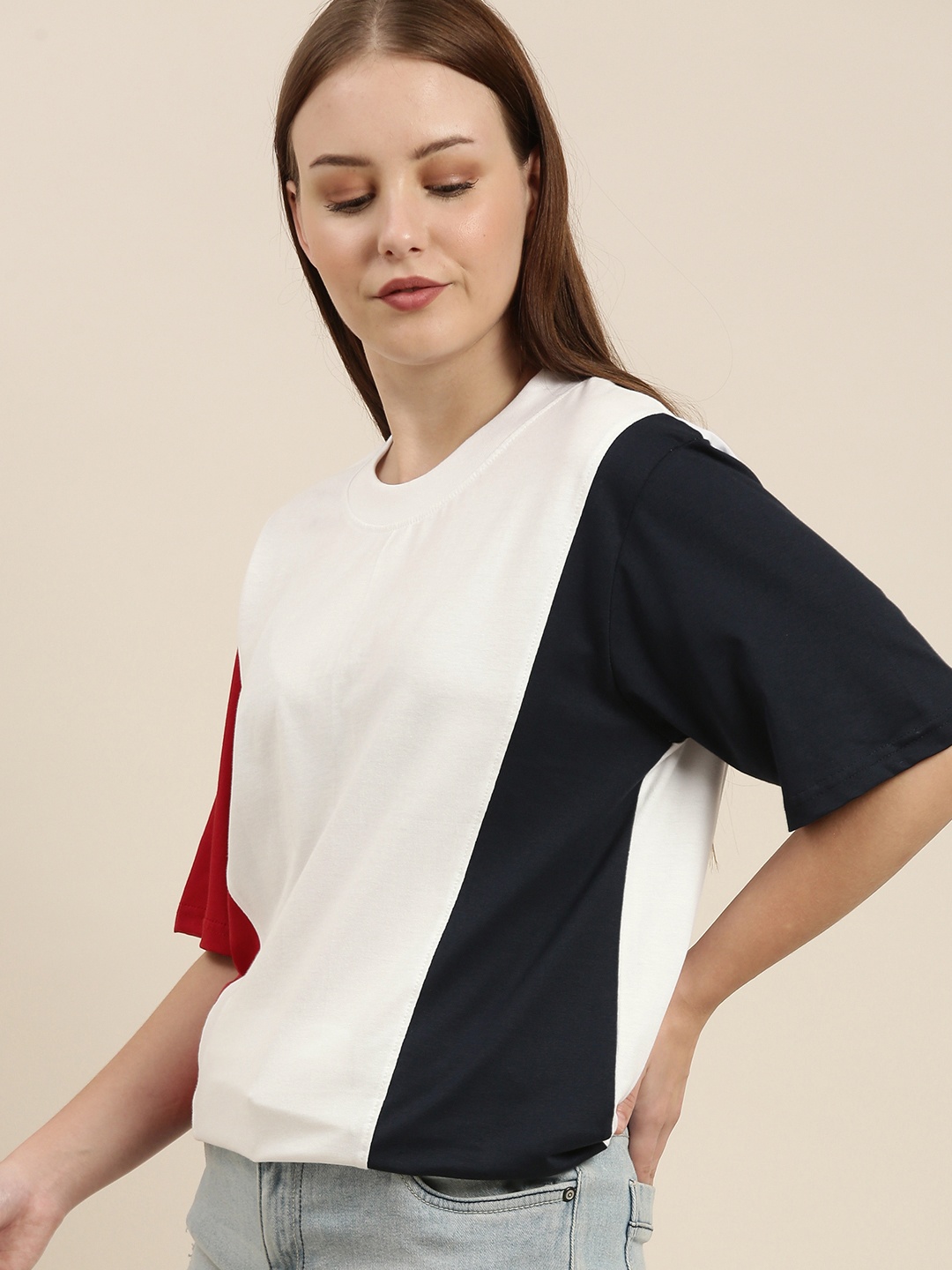 

Difference of Opinion Women White Red Colourblocked Pure Cotton Oversized T-shirt