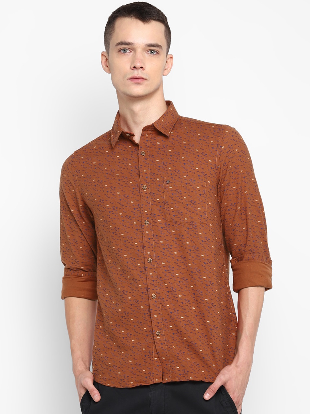 

Turtle Men Brown Slim Fit Opaque Printed Casual Shirt