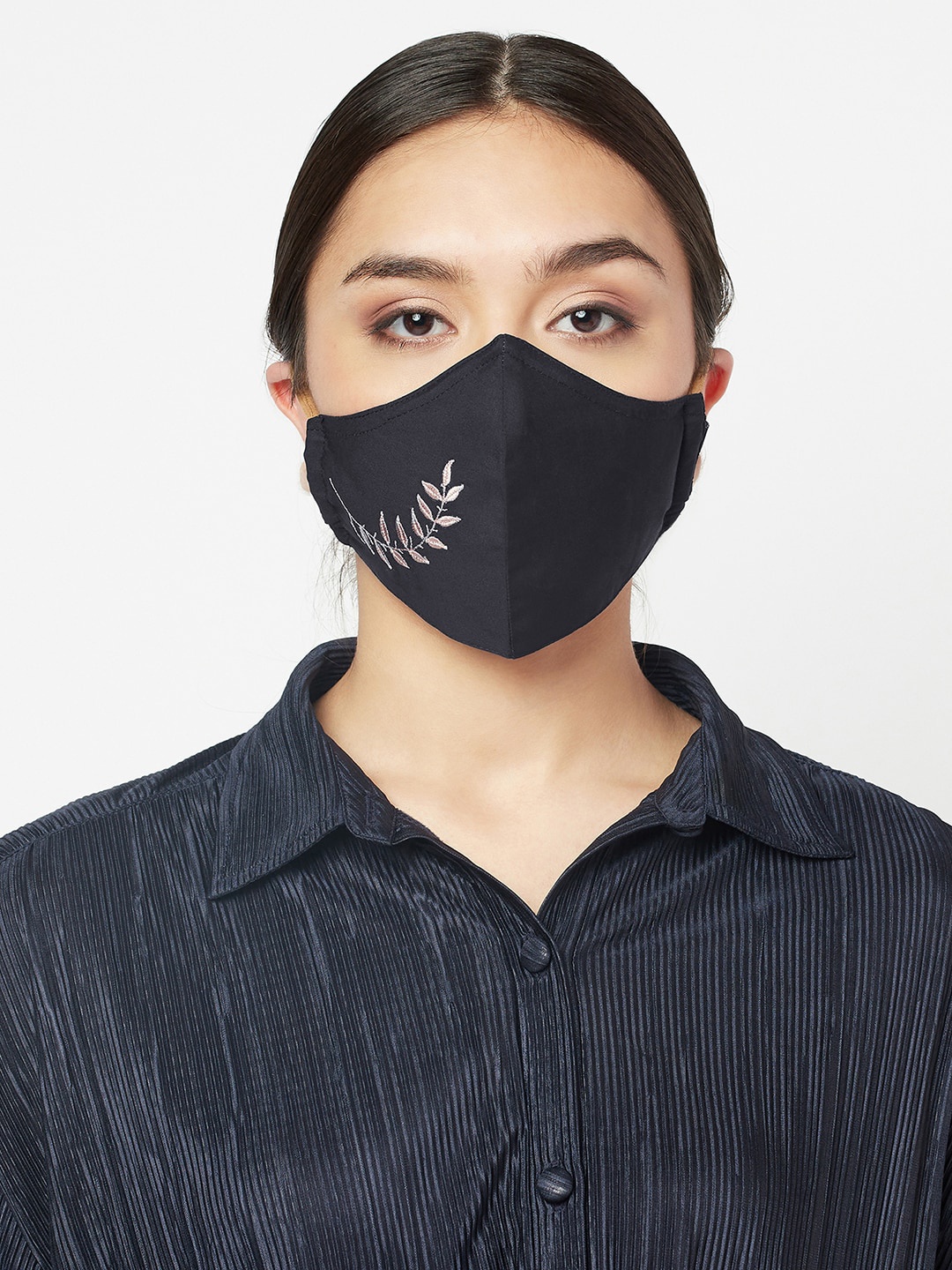 

iki chic Women Black & Pink Embroidered 3-Ply Reusable Cloth Mask