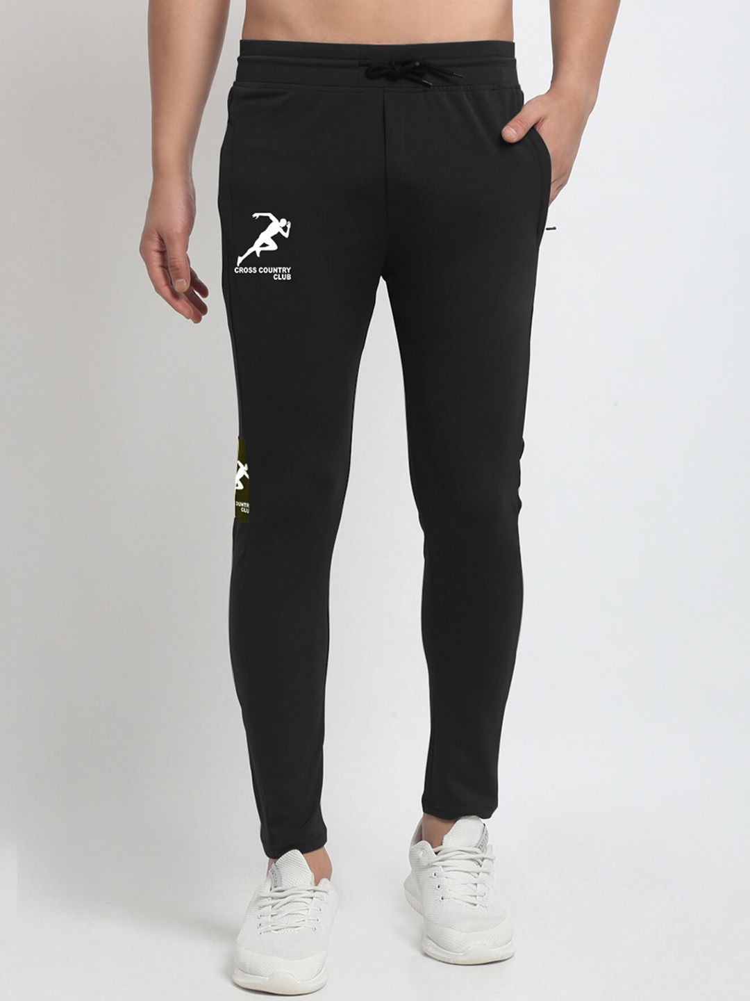

GRACIT Men Black Solid Slim-Fit Track Pants