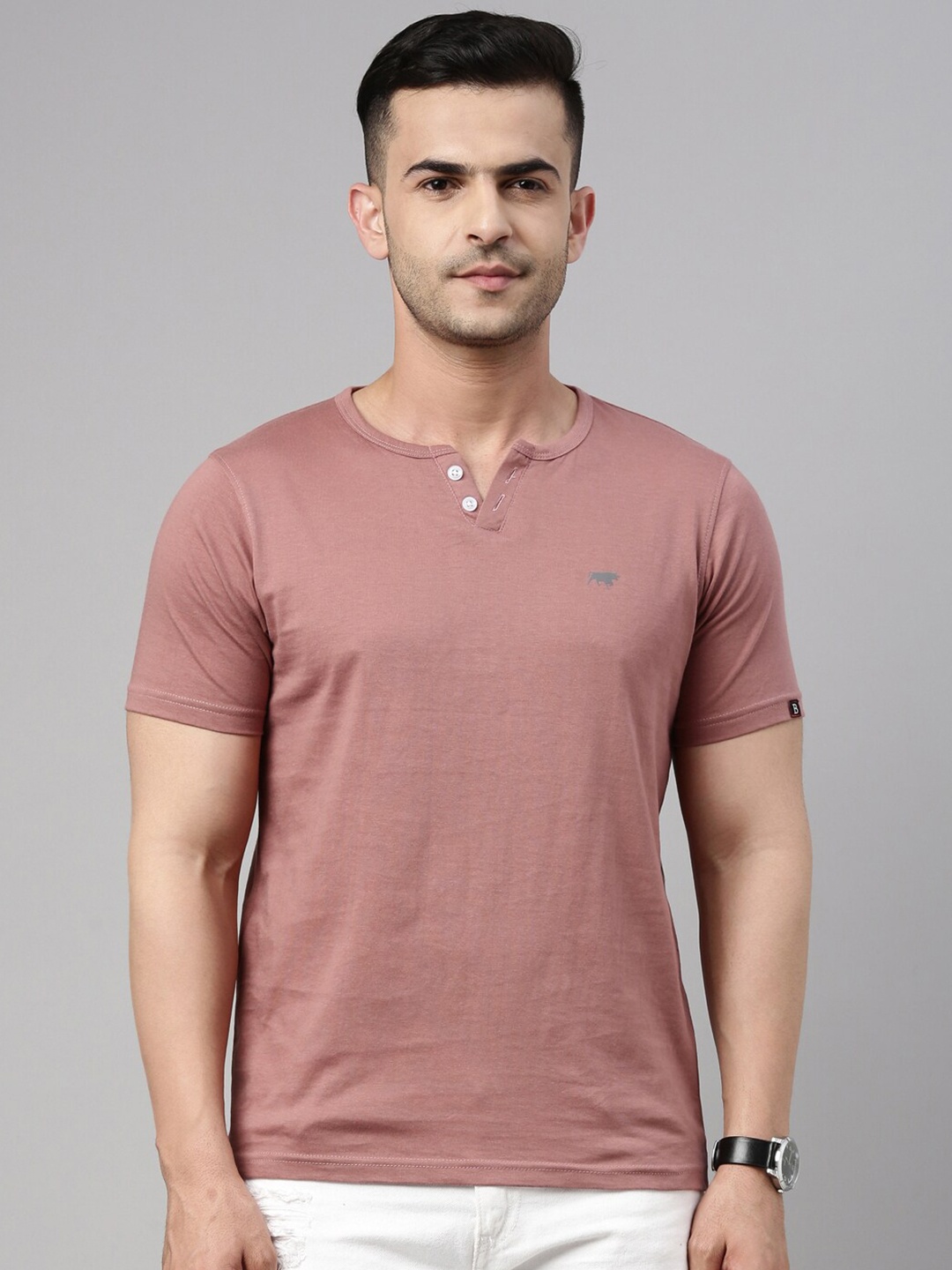 

Bushirt Men Mauve Pure Cotton Henley Neck Pure Cotton T-shirt
