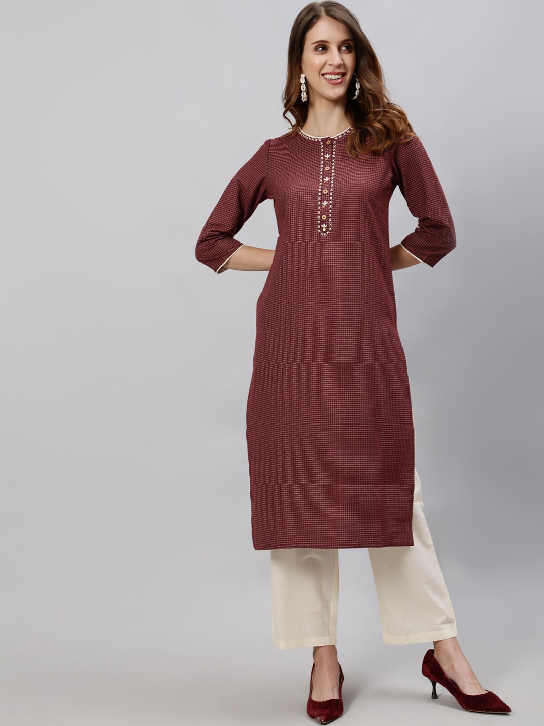 

Anubhutee Women Maroon Regular Kurta with Trousers