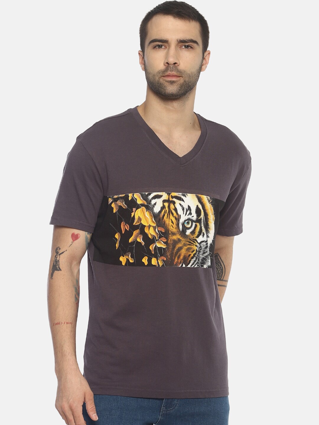 

Wolfpack Men Grey Printed V-Neck T-shirt