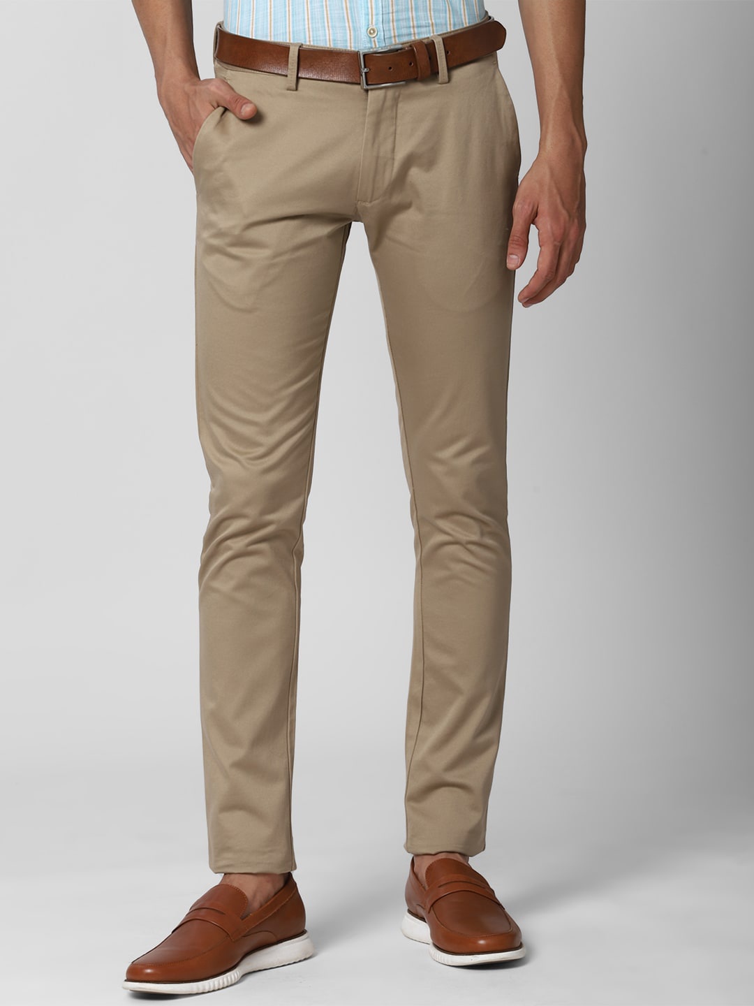 

Peter England Casuals Men Beige Pure Cotton Skinny Fit Trousers