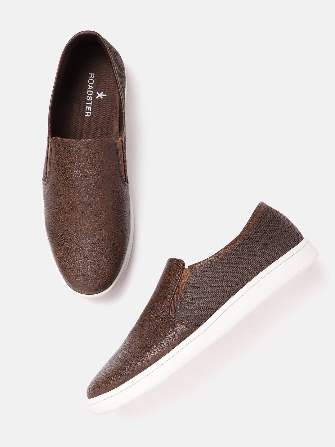 

Roadster Men Coffee Brown Solid Slip-On Sneakers