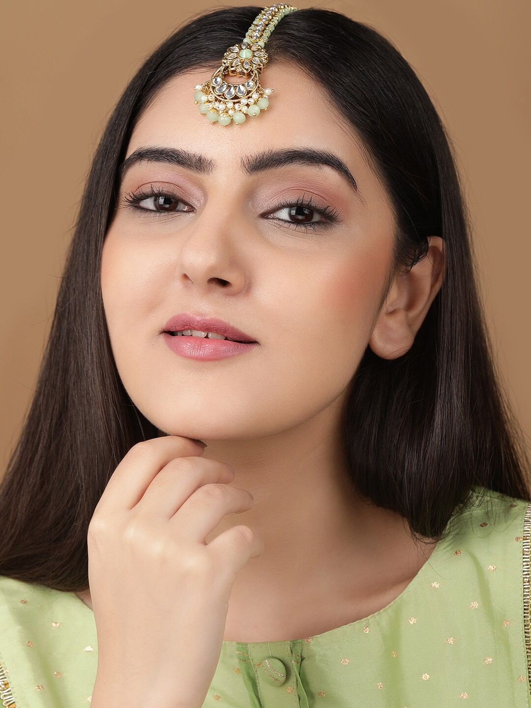 

Rubans Gold-Plated Green & White Kundan-Studded & Pearl Beaded Handcrafted Maang Tikka