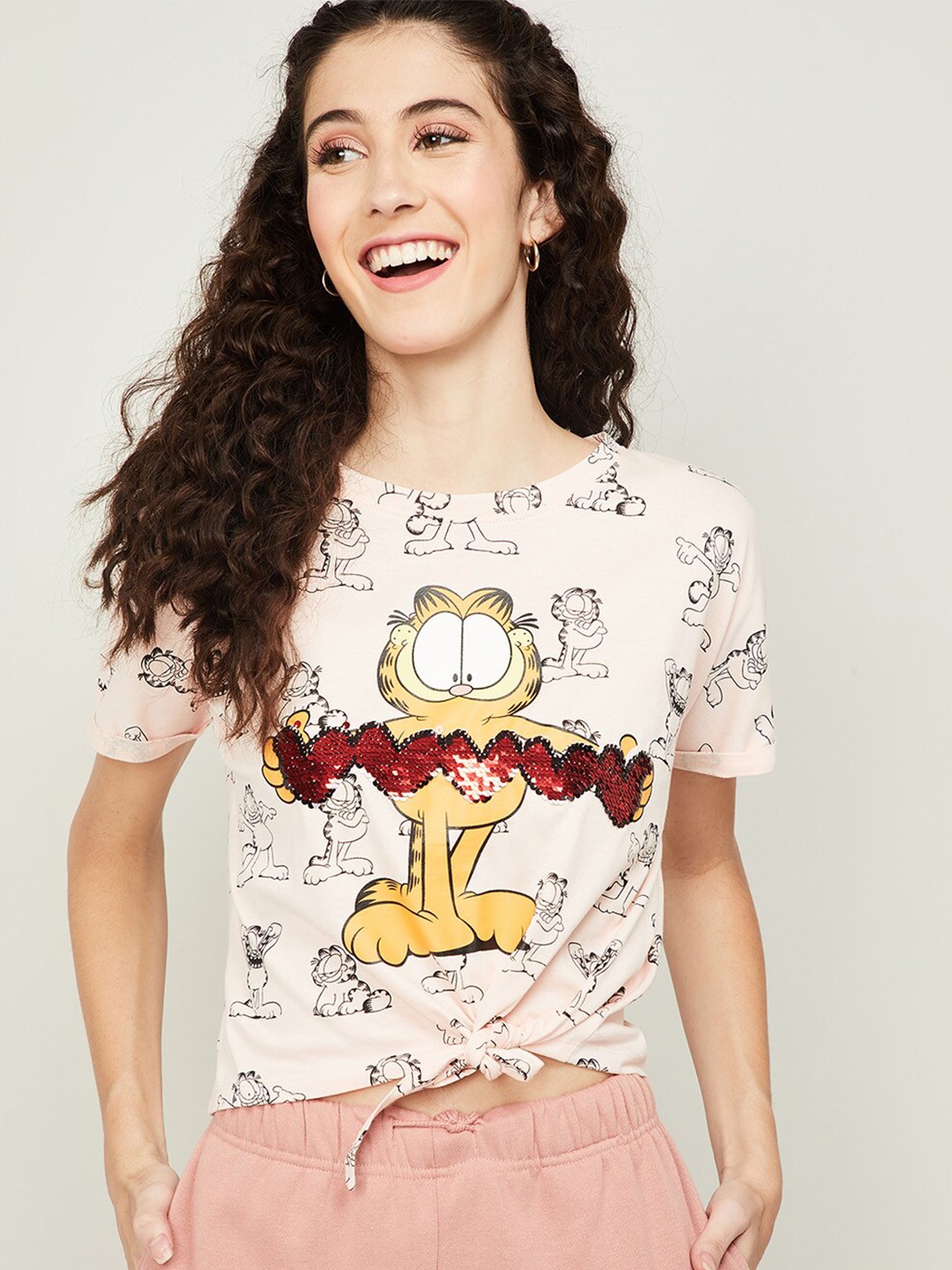 

Ginger by Lifestyle Women Pink Garfield Printed Cotton T-shirt