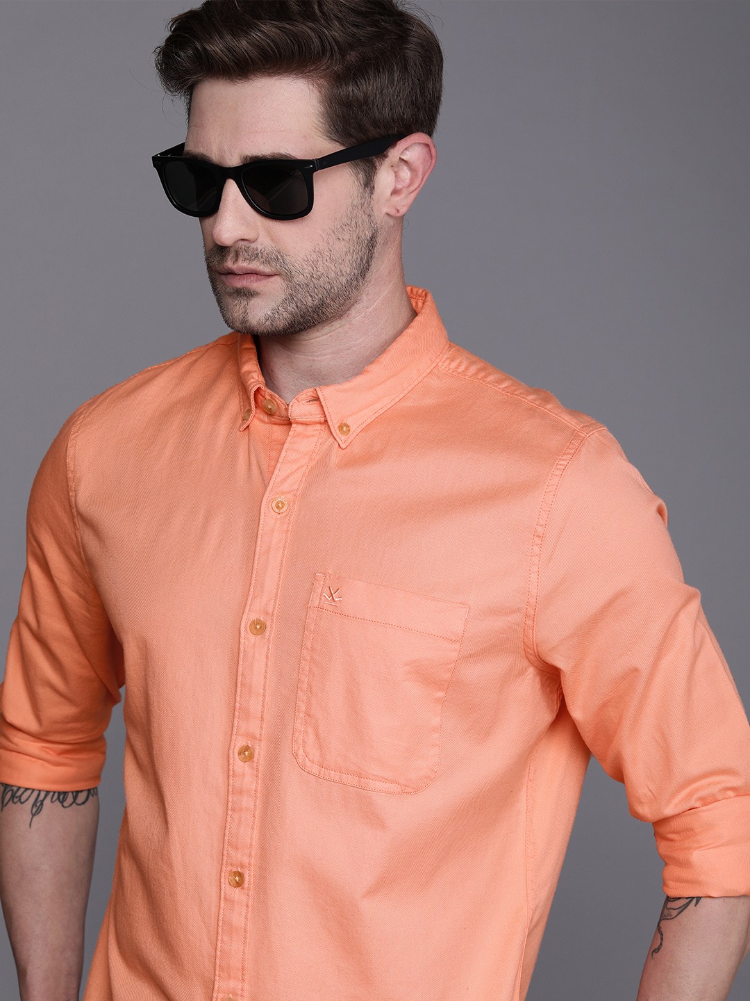 

WROGN Men Orange Solid Pure Cotton Slim Fit Casual Shirt