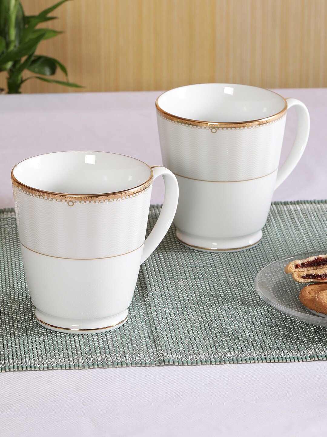

Noritake Hearth Collection Monarch Gold 2 Pcs Tea/Milk Mug, White