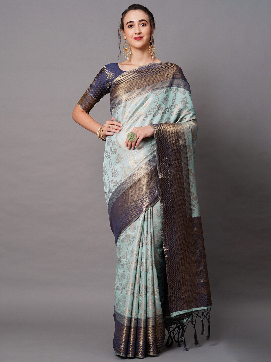 

Mitera Turquoise Blue & Gold-Toned Woven Design Silk Blend Banarasi Saree