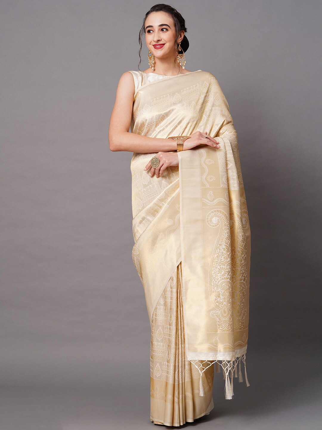 

Mitera Cream-Coloured & Gold-Toned Woven Design Silk Blend Banarasi Saree