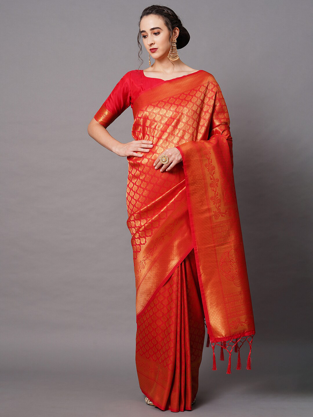 

Mitera Red & Gold-Toned Woven Design Silk Blend Banarasi Saree