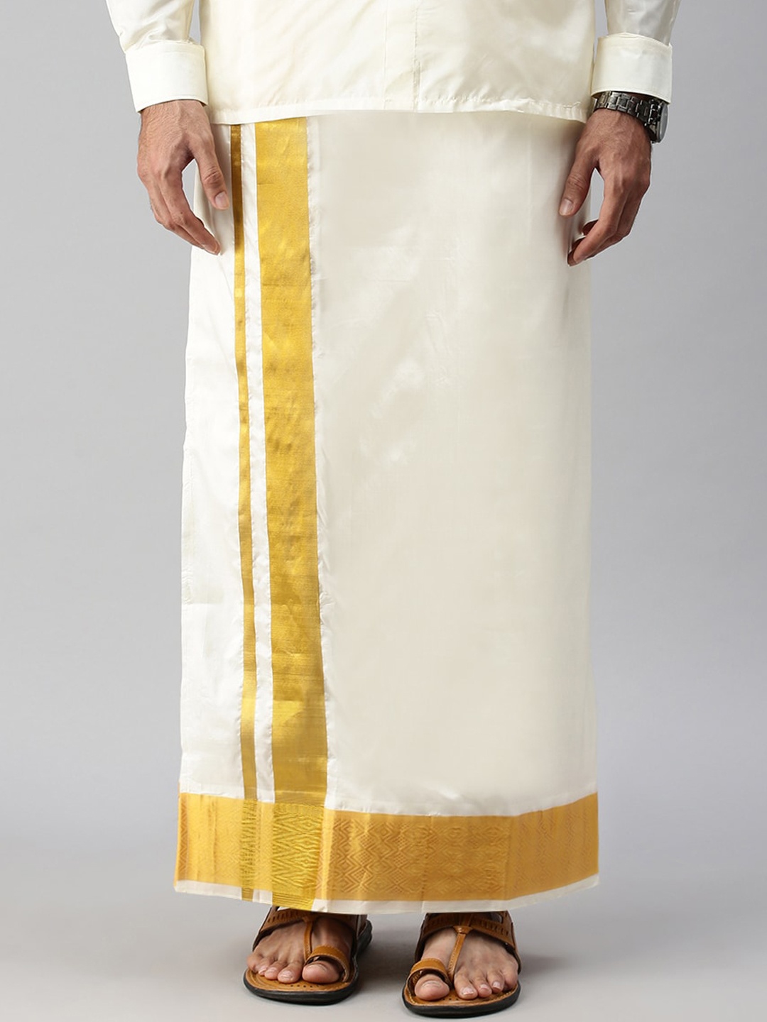 

Ramraj Men Cream-Coloured Solid Pure Silk Dhoti