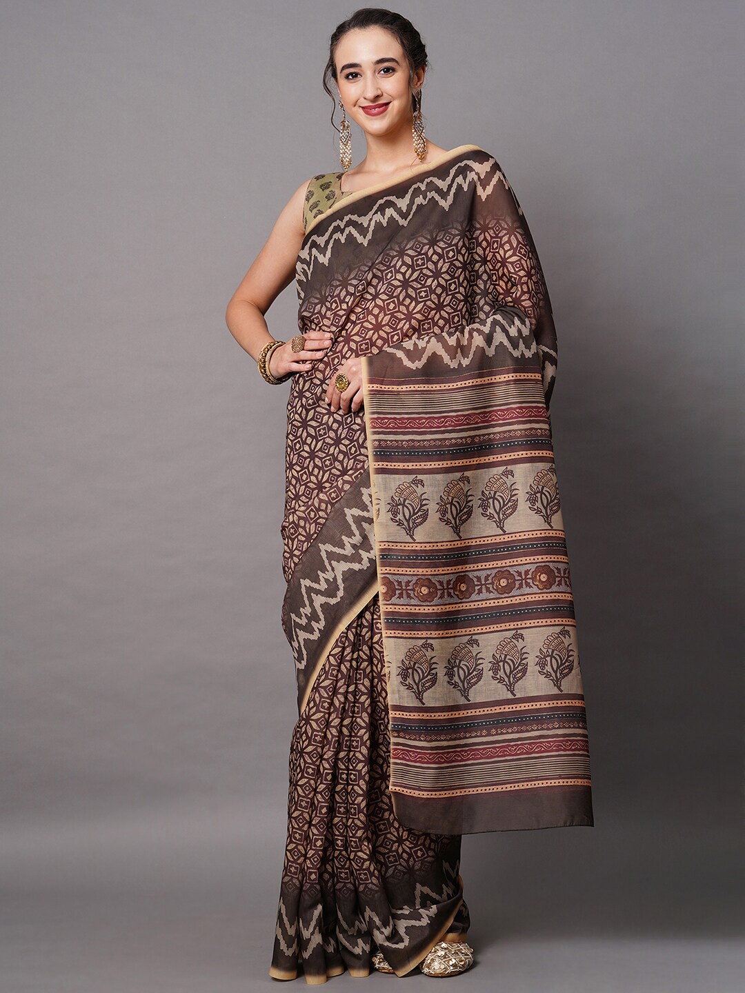 

Mitera Brown & Beige Art Silk Blend Ethnic Motifs Printed Saree