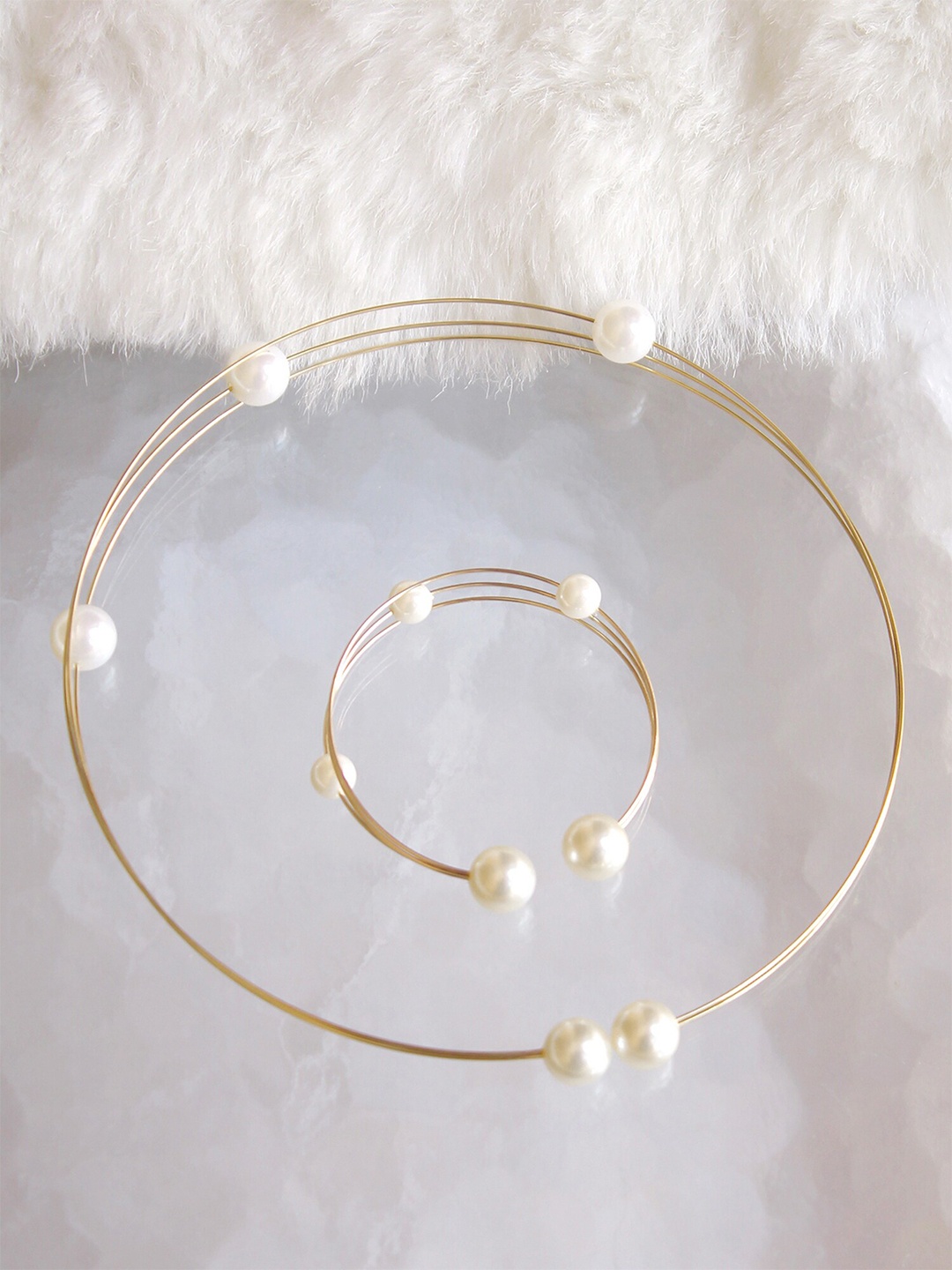 

Bellofox Gold-Toned & White Pearl Choker Necklace