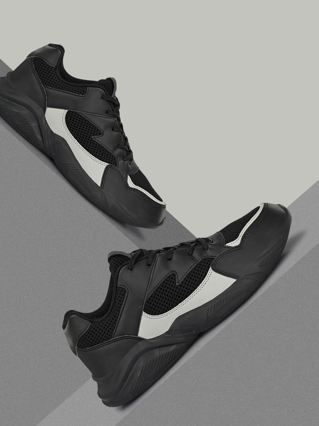 

OFF LIMITS Men Black Mesh Running Non-Marking Shoes