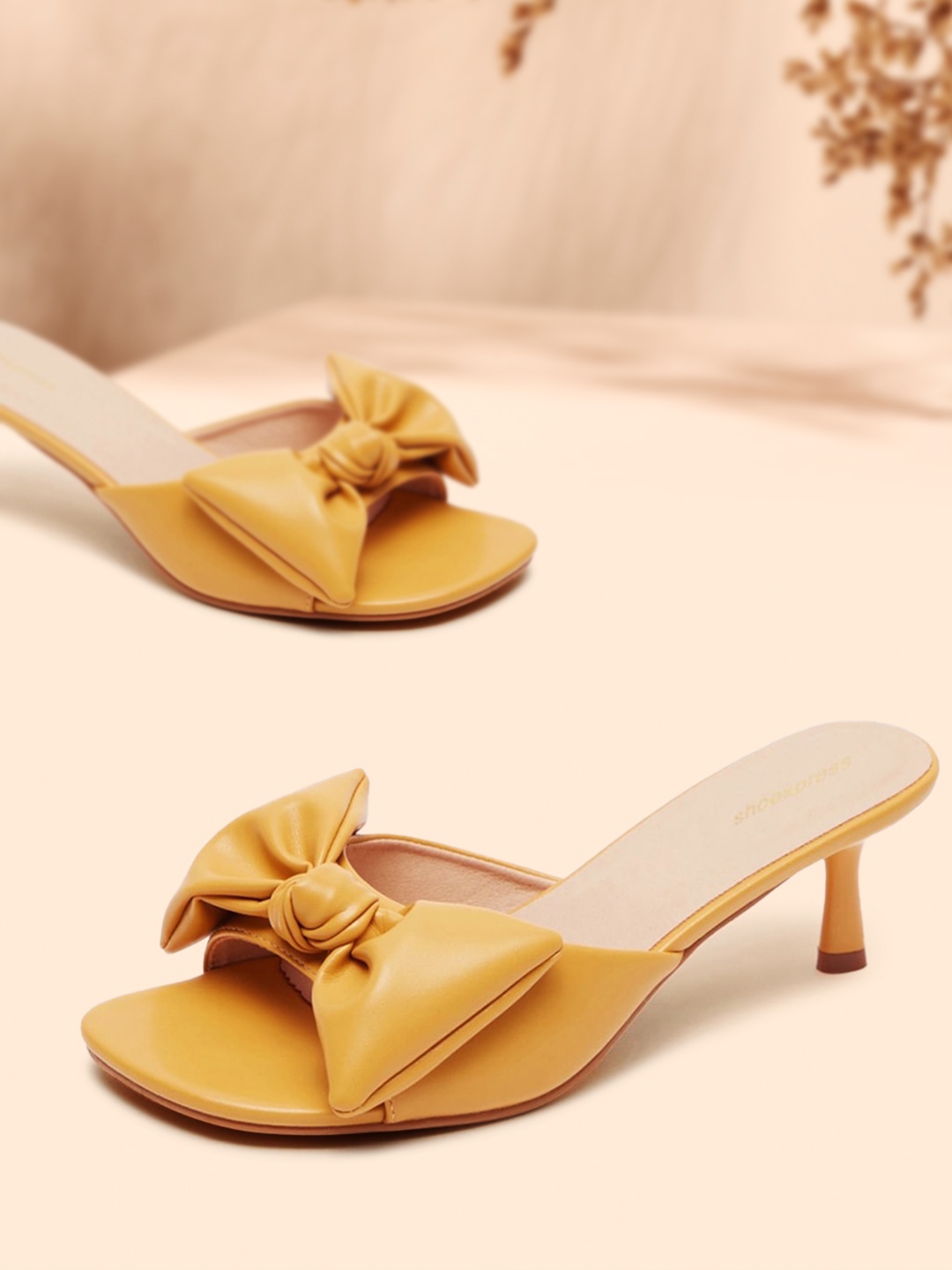 

shoexpress Yellow Embellished PU Sandals with Bows